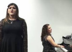 Երգում են Ալեքսանդրա և Լիլիա Երալյանները