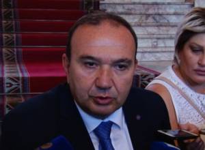 Հիմա ինչ, Հայկ Նահապետի անունն էլ Արմե՞ն դնենք.Լեւոն Մկրտչյան