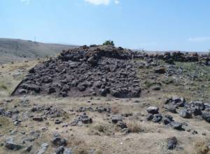 Օձաբերդում թեքահարթակներ են կառուցվել դեռևս Ք. ա 8-րդ դարում