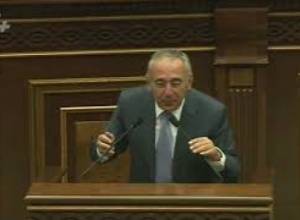 «Պահում եք բանկի շահը, բա քաղաքացի՞ն». Հակոբ Հակոբյանի ելույթը