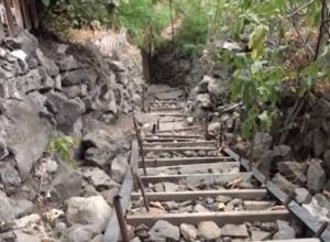 До частных домов улицы Еритасардакан не могут добраться даже спасатели