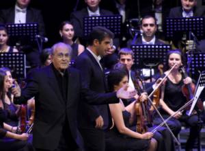 Известные армяне на праздничном концерте