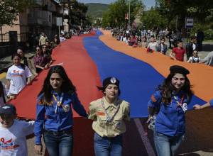 Bako Sahakyan congratulates on Armenia's Independence Day