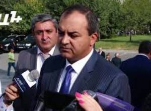 Գլխավոր դատախազը պատասխանեց լրագրողների հարցերին