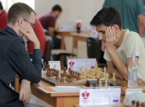 На международном турнире «Ереван Опен» вновь двоевластие