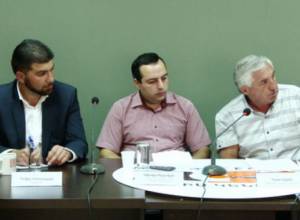 «Бангладешская образовательная система более достойна быть примером»: Ашот Блеян