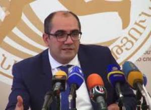 Ֆուտբոլի զարգացման հարցը քննարկվել է Գագիկ Ծառուկյանի հետ