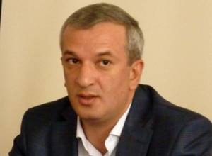 Deputy does not comment on Gagik Tsarukyan-Samvel Karapetyan conflict