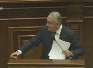 «Պետական գույքը վերցնում են, ունեցվածքը՝ կոռուպցիոն ձեւով վաճառում»