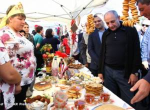 Տոնավաճառ Ստեփանակերտում՝ գյուղաշխատողի օրվա առթիվ