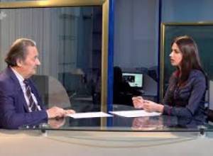 Ա. Ադիբեկյանը խորհուրդ է տալիս ծխող միայնակ կանանց պահը չկորցնել և ամուսնանալ