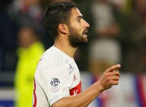 Nabil Fecir scores a goal