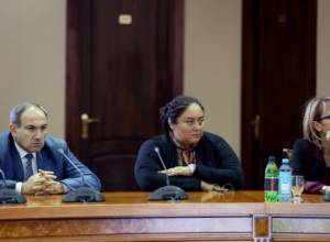 ԱԺ պատգամավորները ծանոթացել են հայրենական ռազմարդյունաբերության նորագույն արտադրատեսակներին