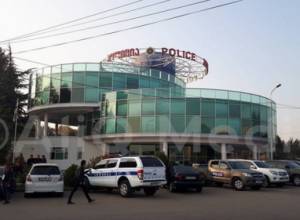 В Грузии напряженно: оппозиция предупредила о последствиях фальсификаций: АликМедиа