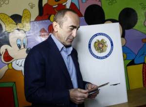 Քոչարյանն ու Ալիեւը կարողացել էին անձնական հարաբերություններ հաստատել. Քերի Քավանո