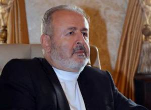 Վիրավորված Արամ արքեպիսկոպոս Աթեշյանի նամակը՝ հայ ազգին