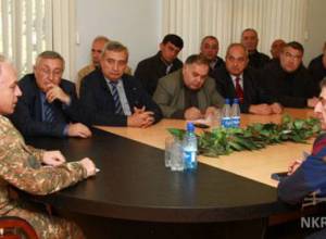 Levon Mnatsakanyan presents the situation on the Line of Contact