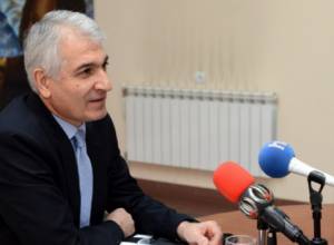 Բյուջեի եկամուտների մասը պետք է ավելի մեծ լիներ. տնտեսագետ