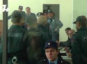 «Չեմ ուզում էշ նահատակ դառնալ». Կարո Եղնուկյանը հեռացավ
