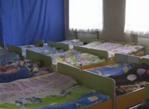 Children are taken to the hospital from the kindergarten with acute intestinal infections