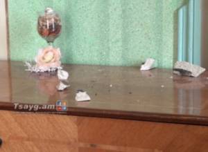 Առափիի սողանքային գոտում տուն է քանդվում