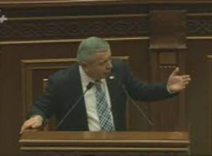 էտ ինչ բերիք գլխներս, էտքան վարկ բերեցիք գլխներիս