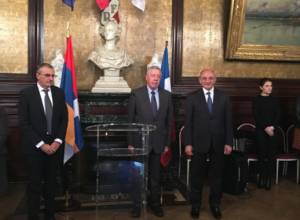 Bako Sahakyan in France