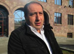 «Զինված խմբի»-ի ձայնագրության վերծանողը փորձագետ չի եղել. փաստաբան. Առավոտ