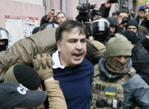 Saakashvili supporters free him from van