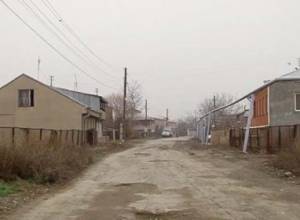 Решать вопросы через знакомых и родственников более эффективно: Сельский староста