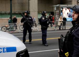 New York explosion at Manhattan bus terminal