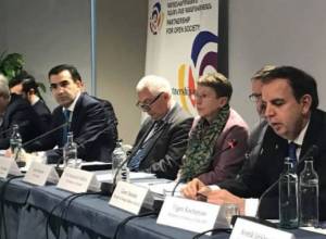 Քաղաքացիական հասարակության դերը Հայաստանում. քննարկում՝ ուղիղ
