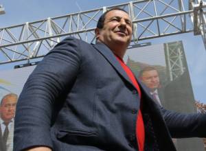 Government grants Gagik Tsarukyan's company