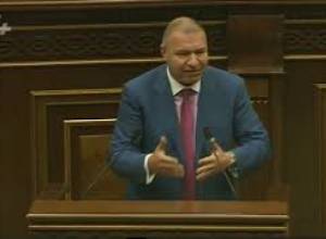 Վայելեք գնաճի բերկրանքն ու թշվառությունը. Միքայել Մելքումյան