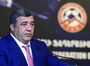 Ռուբեն Հայրապետյանը մեկնաբանել է Արթուր Ալեքսանյանի քննադատությունը