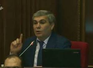 Արամ Սարգսյան.Էս կառավարությունը կացինը վերցրել. կանգնել է էս պետության գլխին