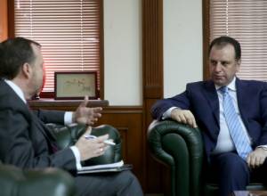 Armenian Defense Minister receives US Ambassador to Armenia