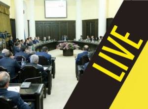 Government session, Live
