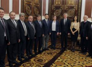 «Ազատության եւ անկախության ձգտումը միավորում է Լենինգրադի եւ Արցախի հերոս քաղաքացիներին»