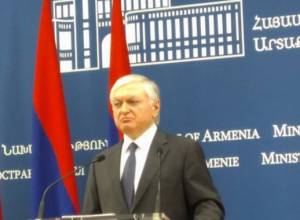 Փուլայի՞ն, թե՝ փաթեթային. այդ քննարկումները 20 տարի առաջ էին, հիմա այլ է. Նալբանդյան