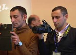 Լրագրողնե՞րն են խանգարում կառավարության նիստերը