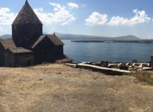 Благоустроят территорию национального парка «Севан»