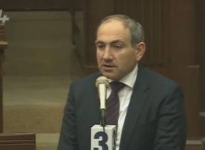 Փաշինյանը հորդորեց կառավարությանը՝  հոնքի տեղը աչքն էլ չհանել