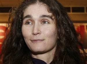 Մարիա Սահակյանը չվախեցավ.  Հարգանքի տուրք Երեւանում