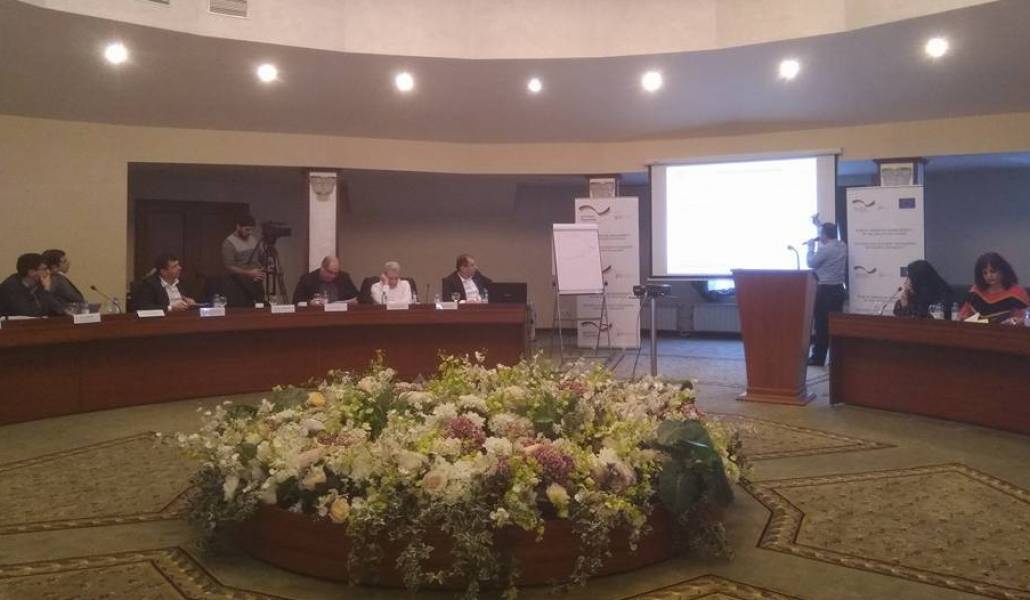 27752523_1021135632396679g4_196035703805082421_n