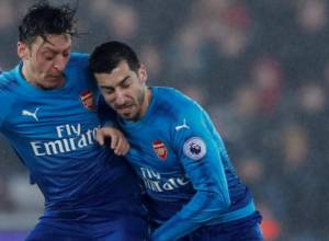 Why can't Ozil and I play in same Arsenal team? - Henrikh Mkhitaryan