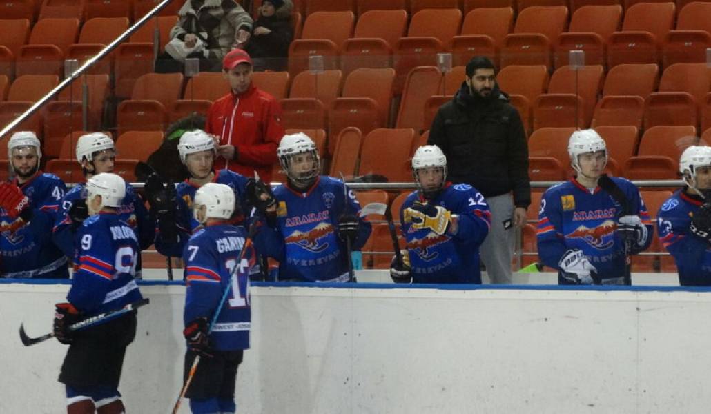 sport-ararat-hokey