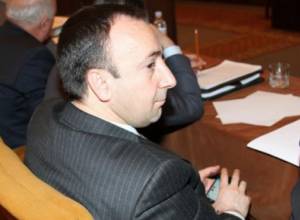 Մարդիկ չեն ուզում, որ ես ԱԺ-ից գնամ. Հրայր Թովմասյան
