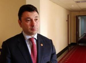 «Երբ ասում ենք՝ անփոխարինելի, նկատի չունենք՝ եթե Սերժ Սարգսյանը չլինի, աշխարհը շուռ կգա»