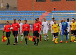 Ուղիղ՝ «Փյունիկ» – «Արարատ», «Ալաշկերտ» – «Բանանց»